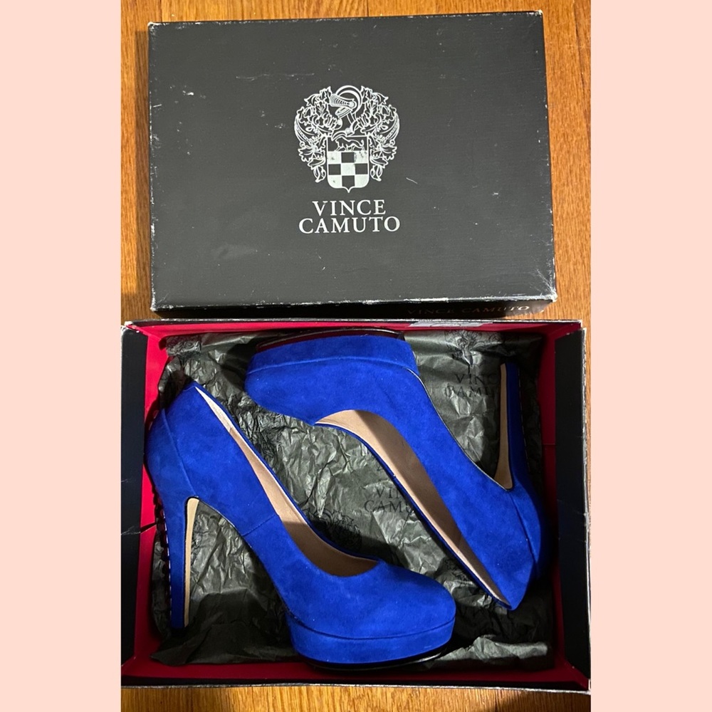 Vince Camuto Lapis Heels